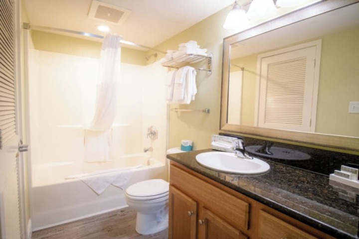 Room 44 of 62