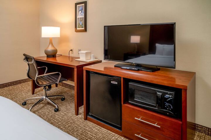 Room 28 of 36