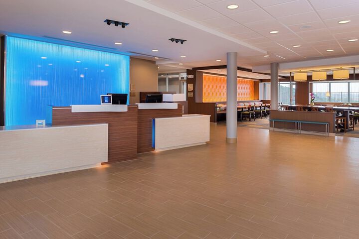 Fairfield Inn & Suites by Marriott Huntington