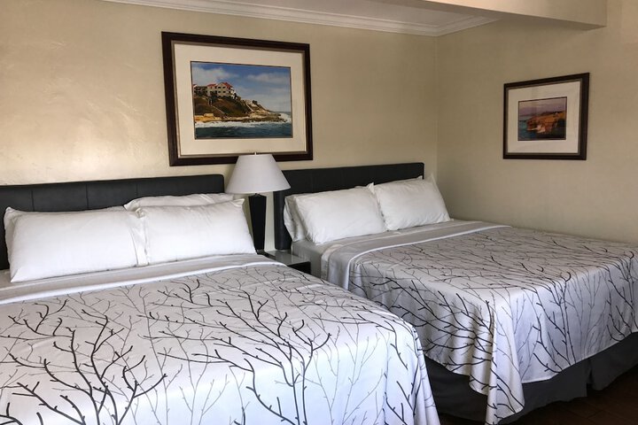 Room 23 of 69