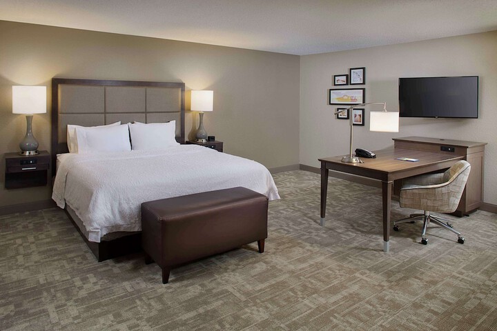 Hampton Inn Garden City Long Island