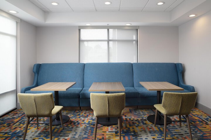 Hampton Inn Magnolia
