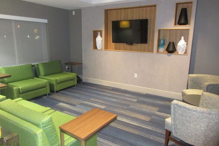 Hotel 8 of 56
