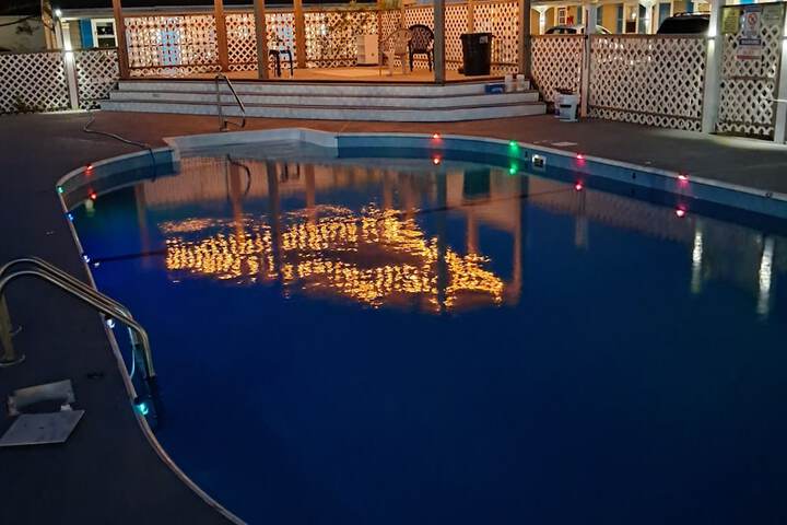 Jonathan Edwards Motel