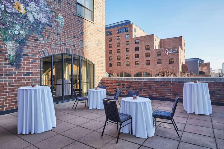 Terrace/Patio 59 of 61