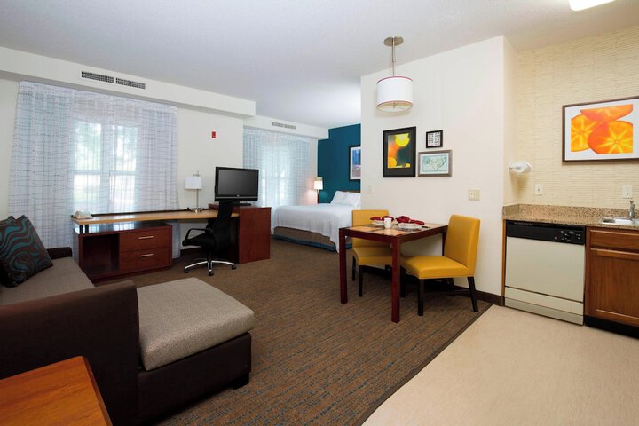 Room 20 of 31
