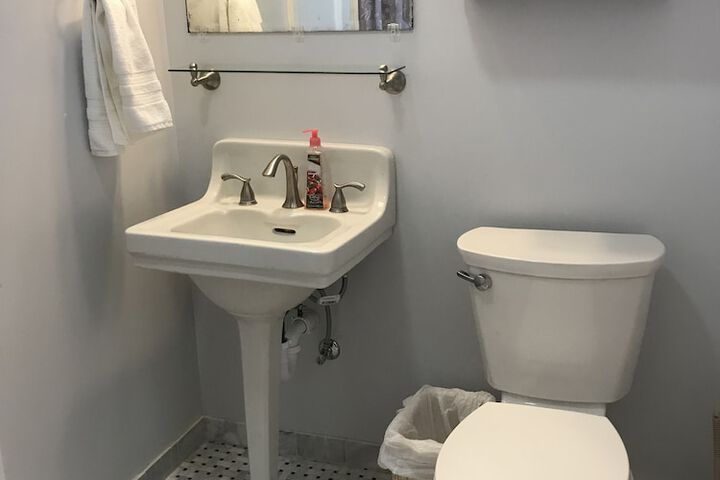Room 99 of 177