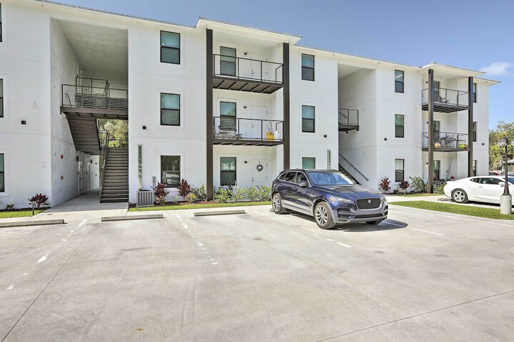 Labelle Apartment 45 Mi to Fort Myers Beach