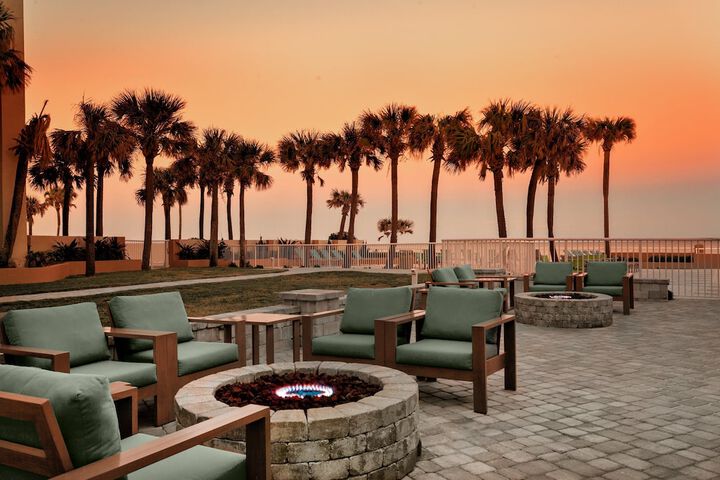Holiday Inn & Suites Daytona Beach on the Ocean by IHG