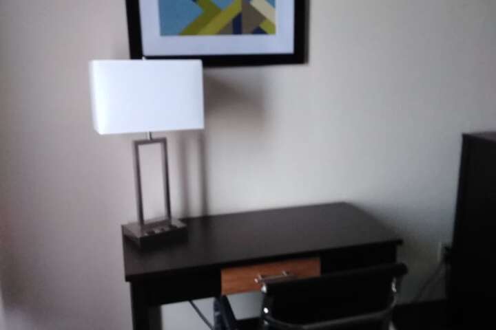 Room 32 of 52