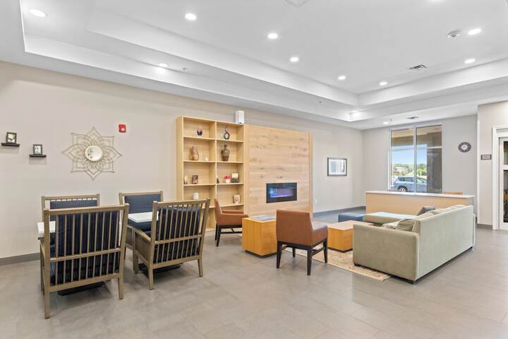 Hotel Interior 10 of 84