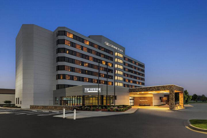 Hotel 3 of 77