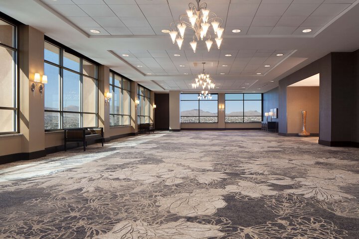DoubleTree by Hilton El Paso Downtown