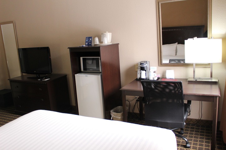 Room 19 of 66