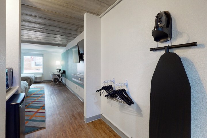 Room 41 of 110