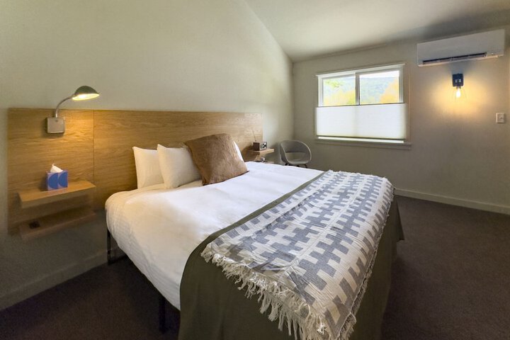 Room 41 of 67