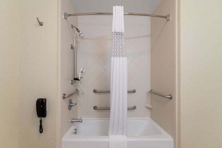 Room 20 of 58