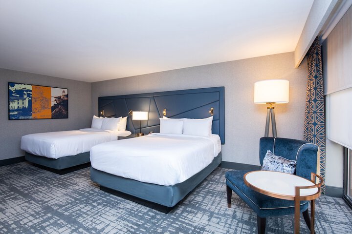 Crowne Plaza Providence-Warwick Airport by IHG