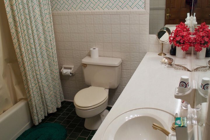 Room 18 of 27