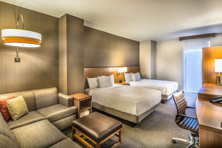 Room 20 of 73