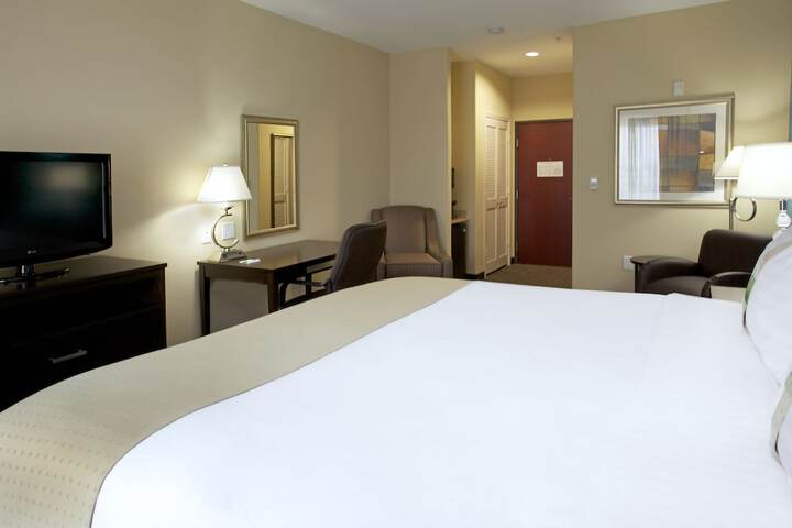 Room 38 of 60