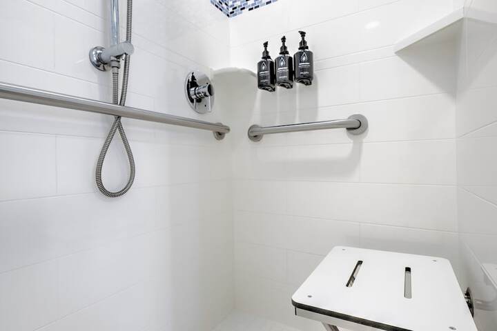 Hotel Indigo Orange Beach - Gulf Shores by IHG