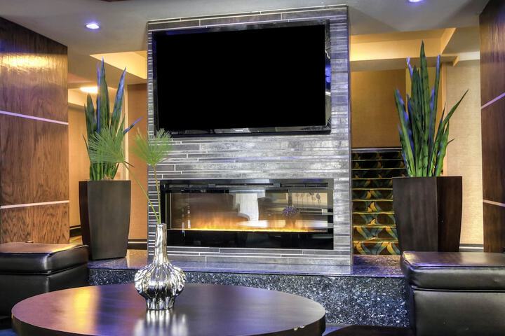 Hotel Interior 12 of 45
