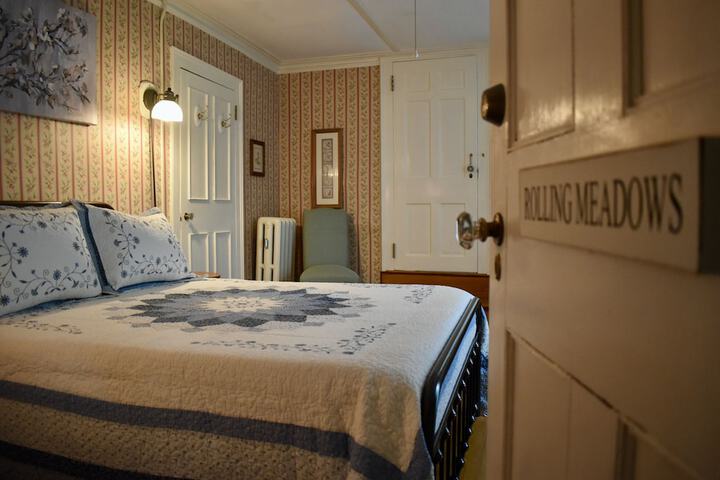 Room 42 of 64