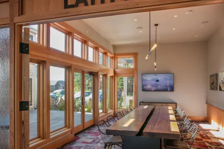 Headlands Coastal Lodge & Spa