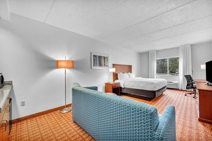 Room 41 of 70