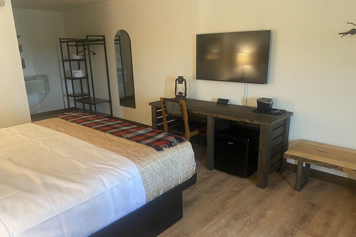 Room 57 of 78