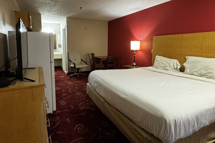 General Bragg Inn & Suites Chickamauga