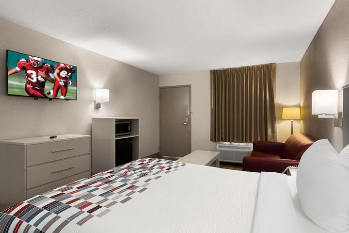 Room 26 of 37