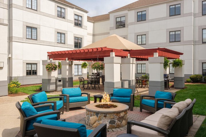 HYATT house Boston / Burlington