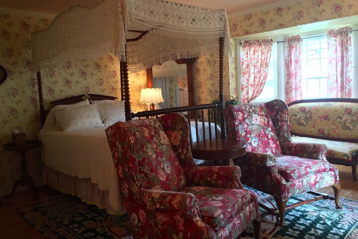 Room 8 of 39