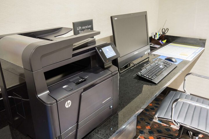 Business Center 40 of 40