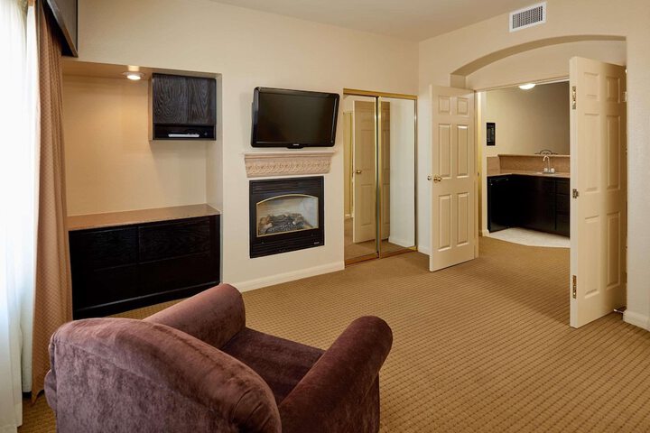 Room 21 of 30