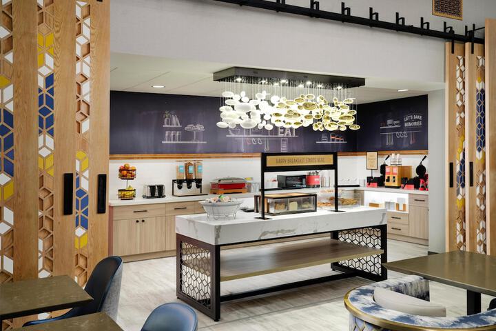 Hampton Inn & Suites Dallas-DFW ARPT W-SH 183 Hurst