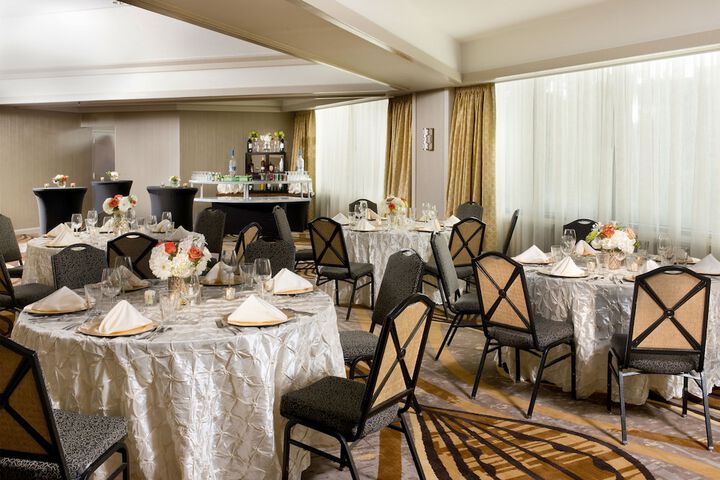 DoubleTree by Hilton Hotel Lafayette