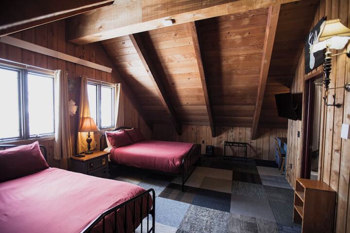 The Viking Lodge - Downtown Winter Park Colorado