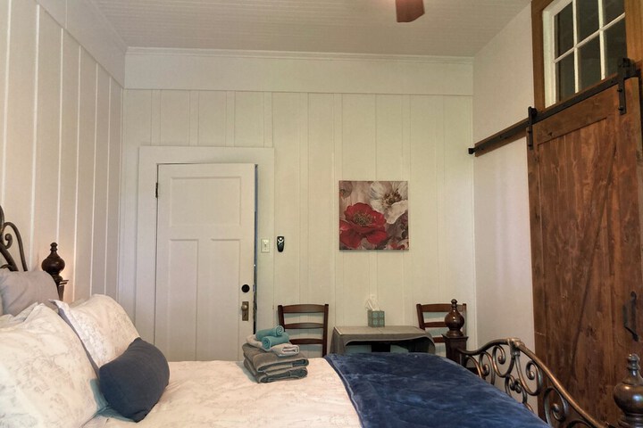 Room 38 of 70