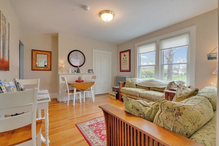The James Place Inn B & B