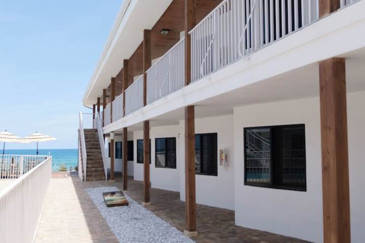 Melbourne Beach Resort & Surf Club