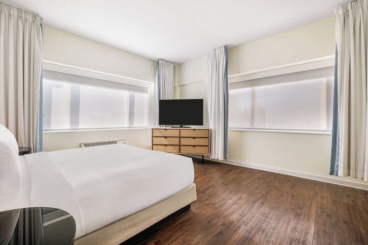 The Banyan Hotel Fort Myers Tapestry Collection by Hilton