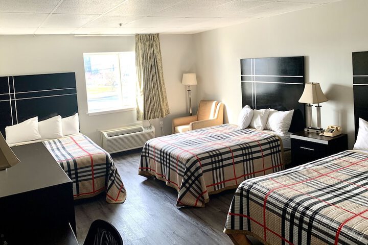 Room 20 of 33