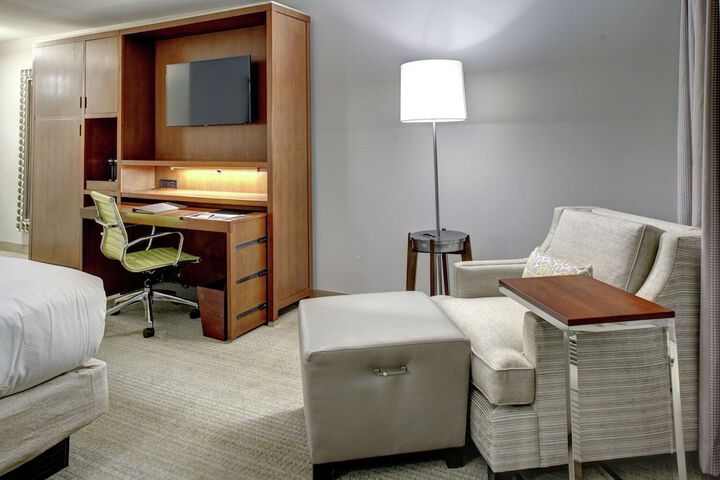 DoubleTree by Hilton Hotel Biloxi
