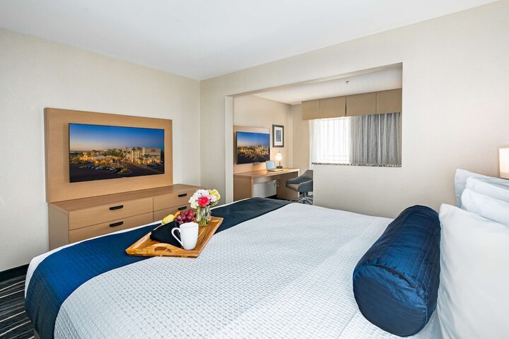 Room 47 of 60