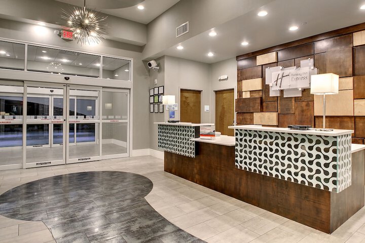 Holiday Inn Express Hotel & Suites Albany by IHG
