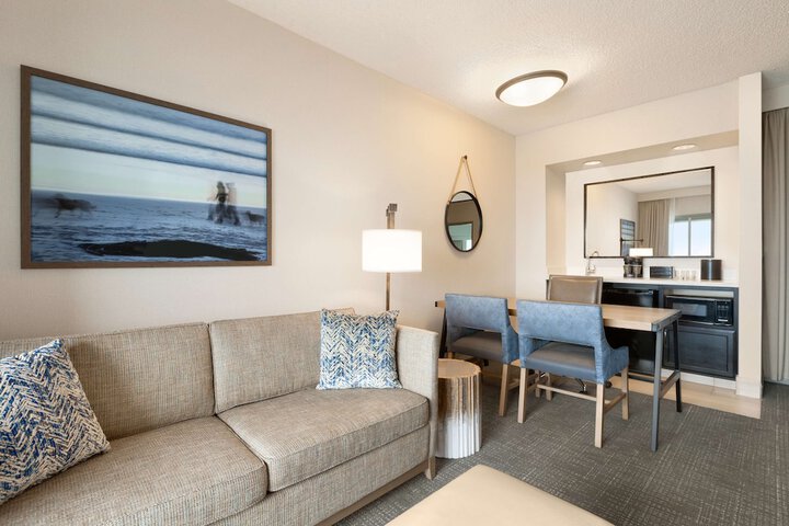 Embassy Suites by Hilton Monterey Bay Seaside