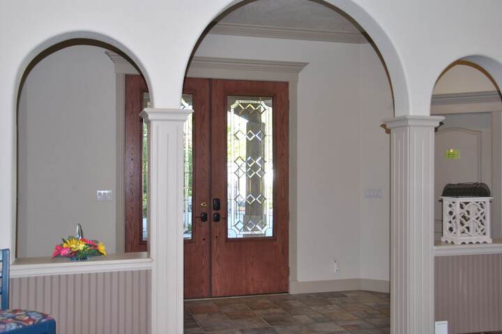 Hotel Interior 22 of 97